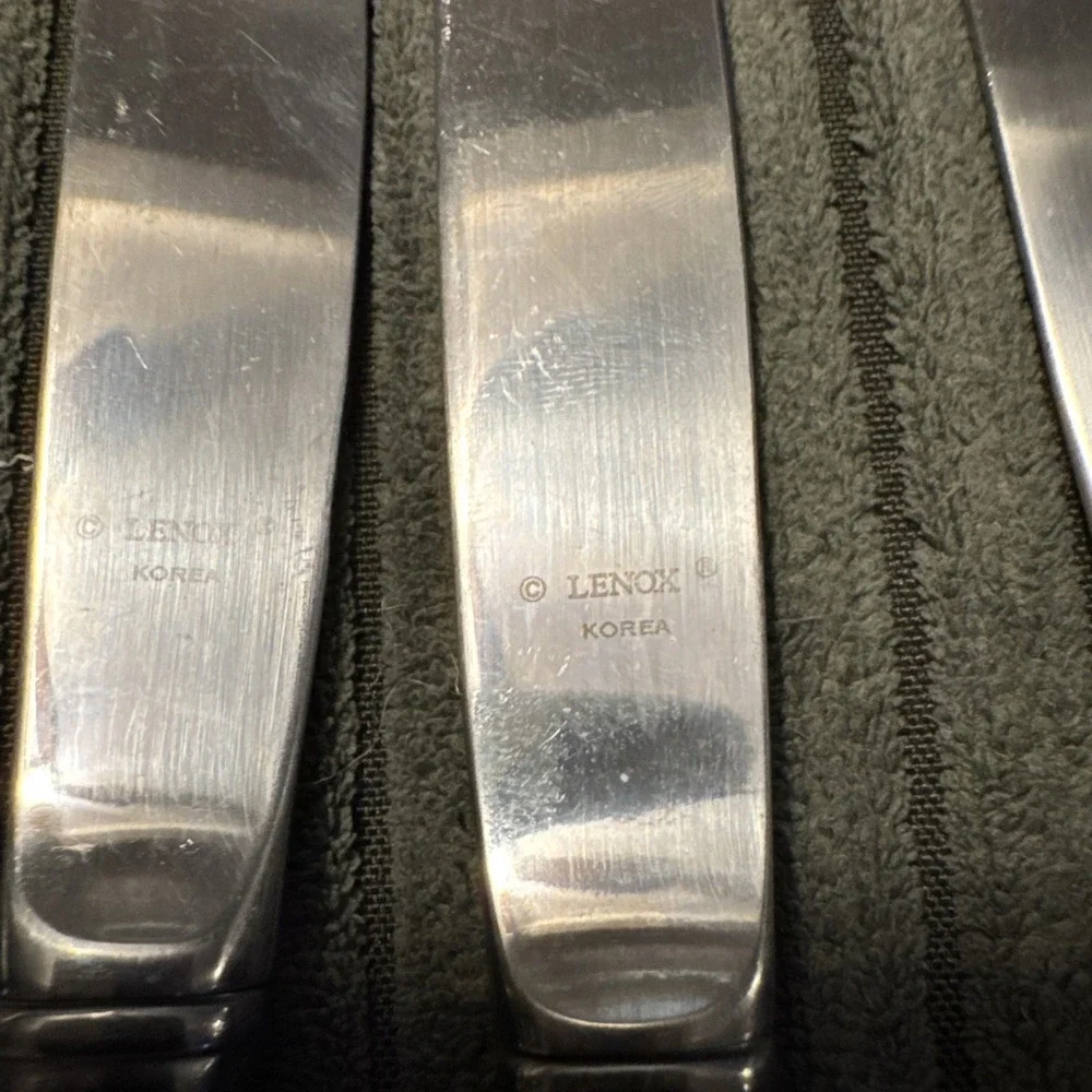Lenox Eternal Dinner Knives Set of 8 Stainless Steel Serrated Flatware